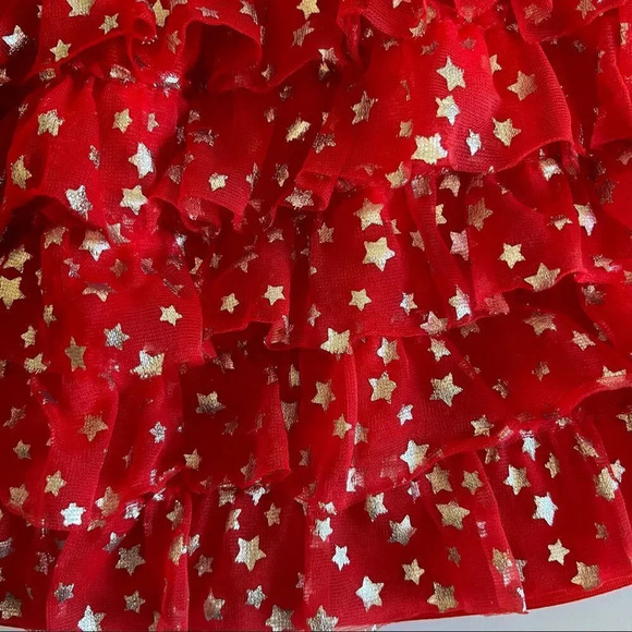 𝅺Red and silver metallic stars ruffled tutu size 24 months - Picture 3 of 6